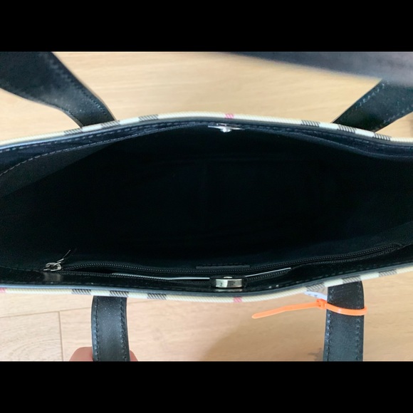 VINTAGE Burberry Small Tote (authentic) - Picture 3 of 7